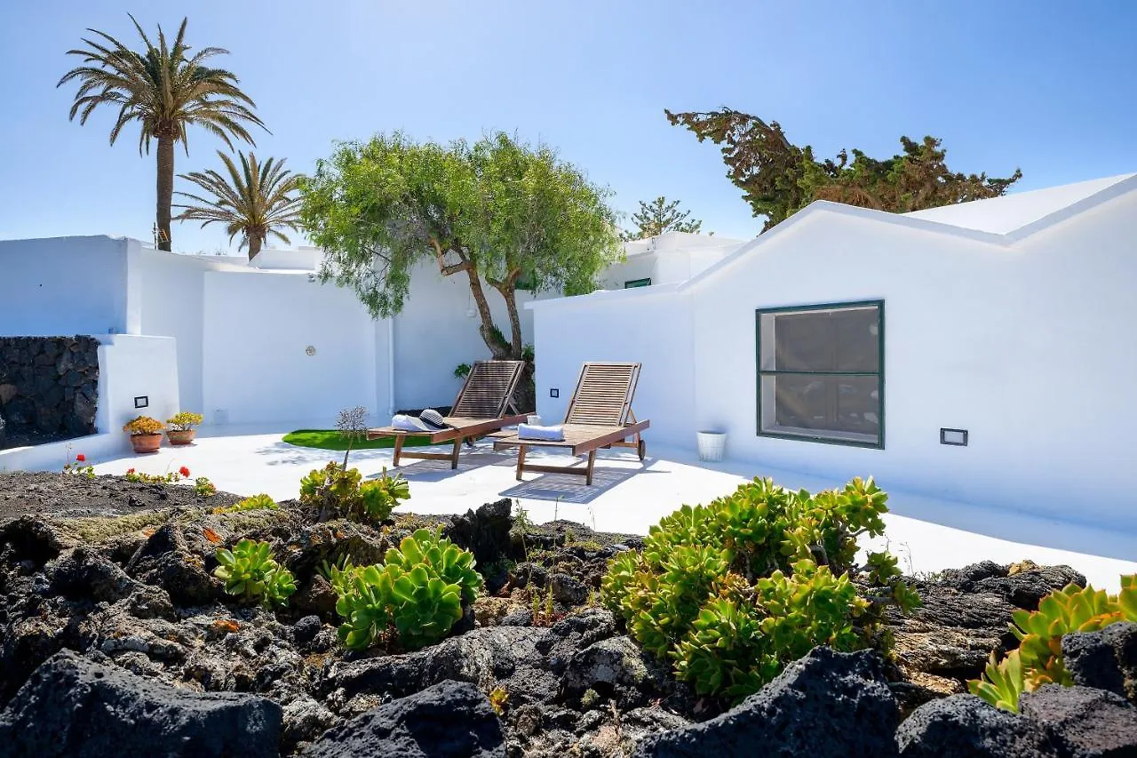 Estudio Tegoyo Macher 0*,  Spain