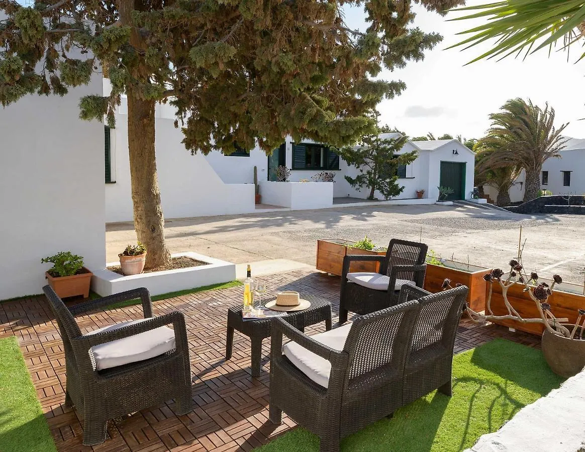 Estudio Tegoyo Macher Apartment