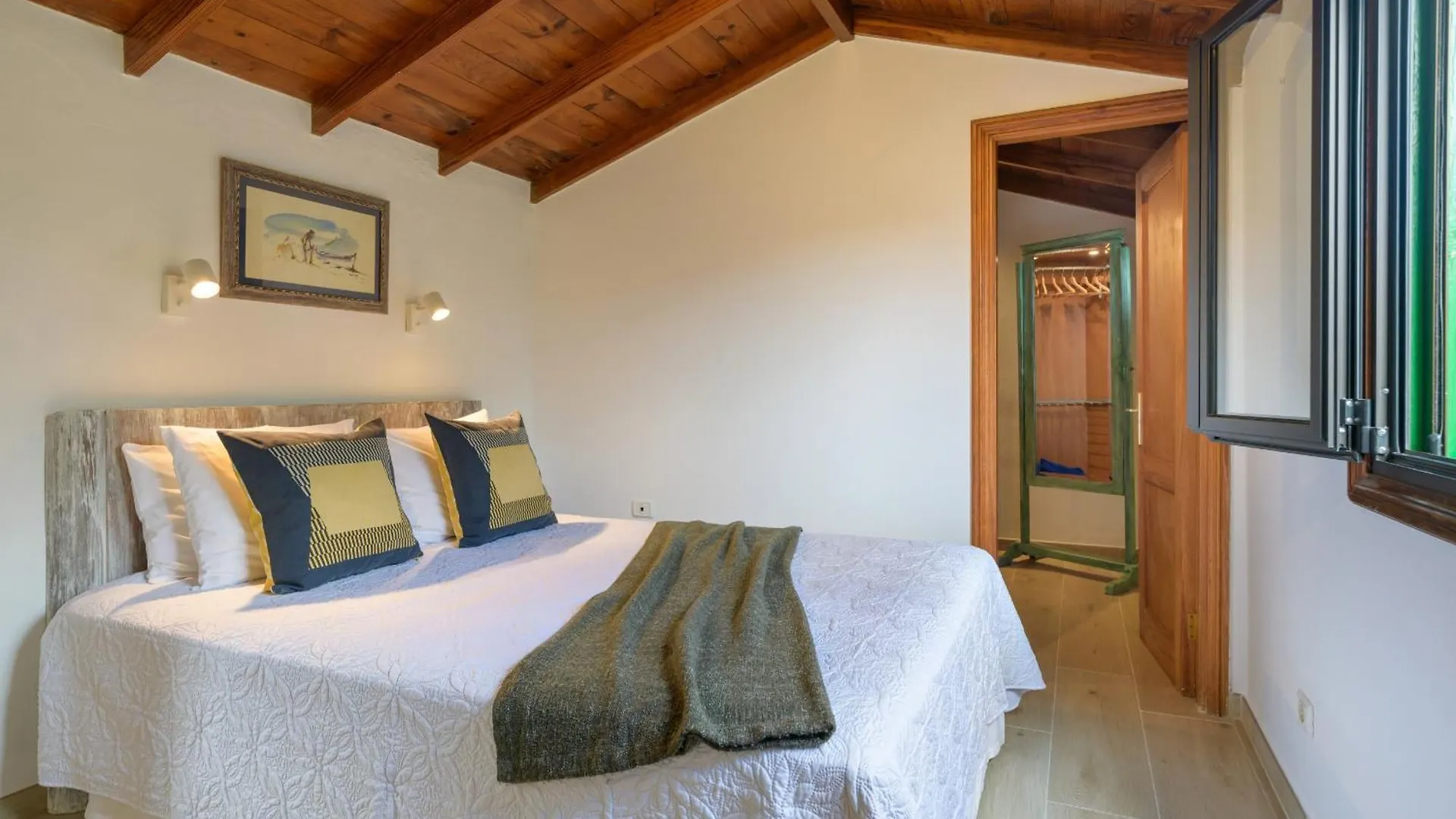 Estudio Tegoyo Macher