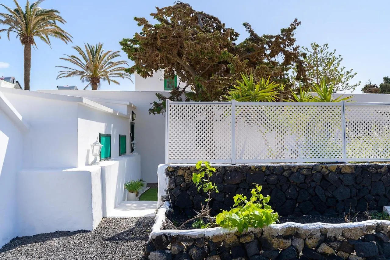 Estudio Tegoyo Macher Apartment
